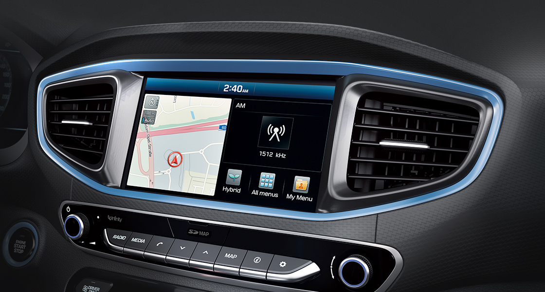 8 inches navigation system on center fascia